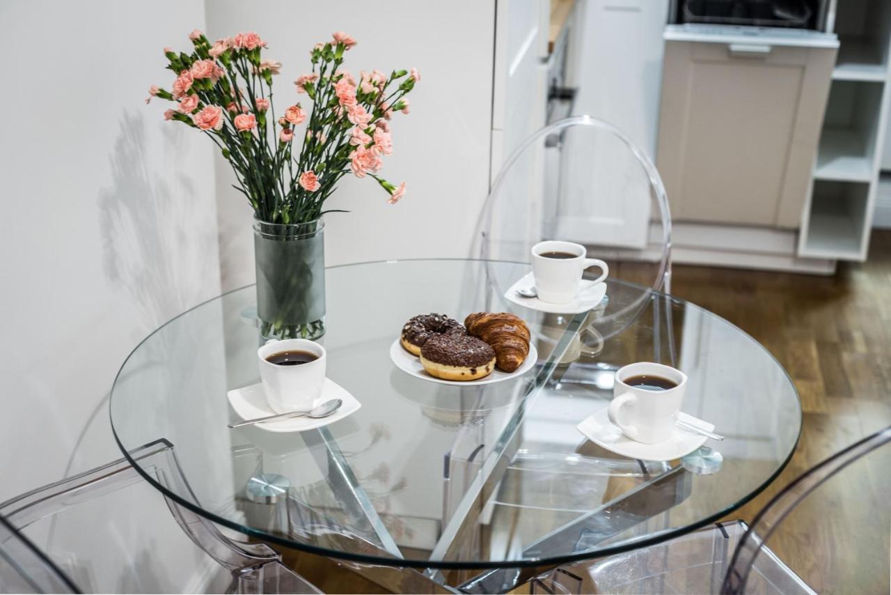 Rent Like Home - Przejscie Garncarskie 10 Wroclaw Ngoại thất bức ảnh