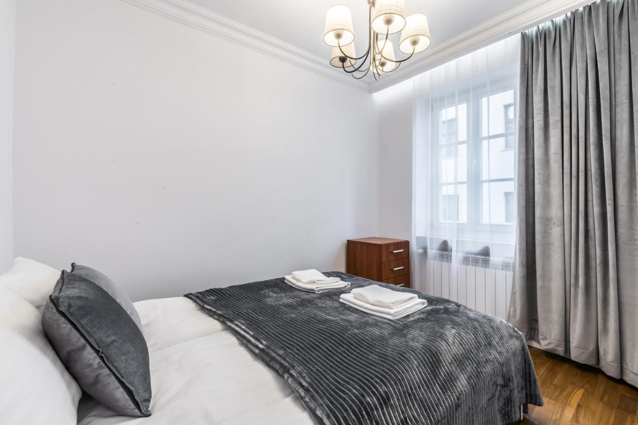 Rent Like Home - Przejscie Garncarskie 10 Wroclaw Ngoại thất bức ảnh