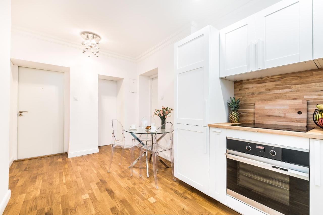 Rent Like Home - Przejscie Garncarskie 10 Wroclaw Ngoại thất bức ảnh