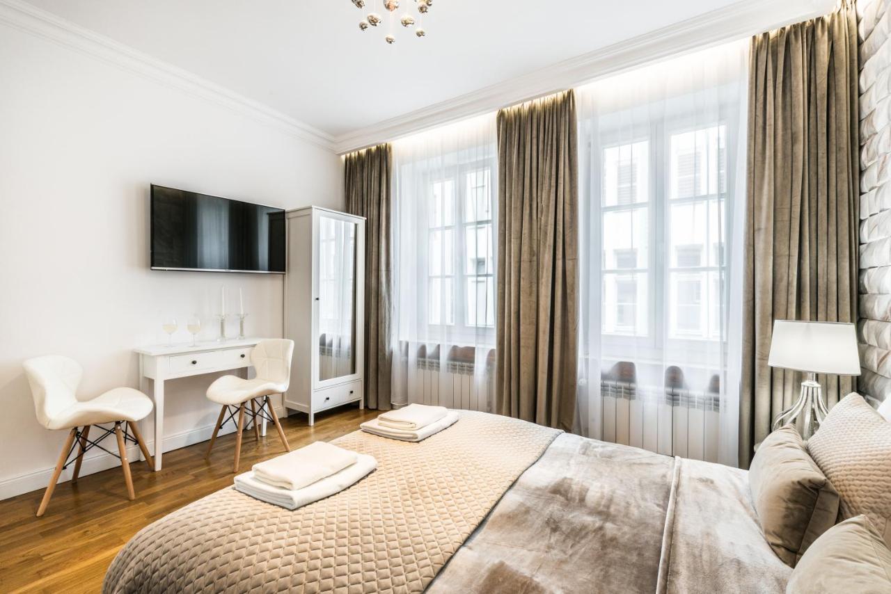 Rent Like Home - Przejscie Garncarskie 10 Wroclaw Ngoại thất bức ảnh