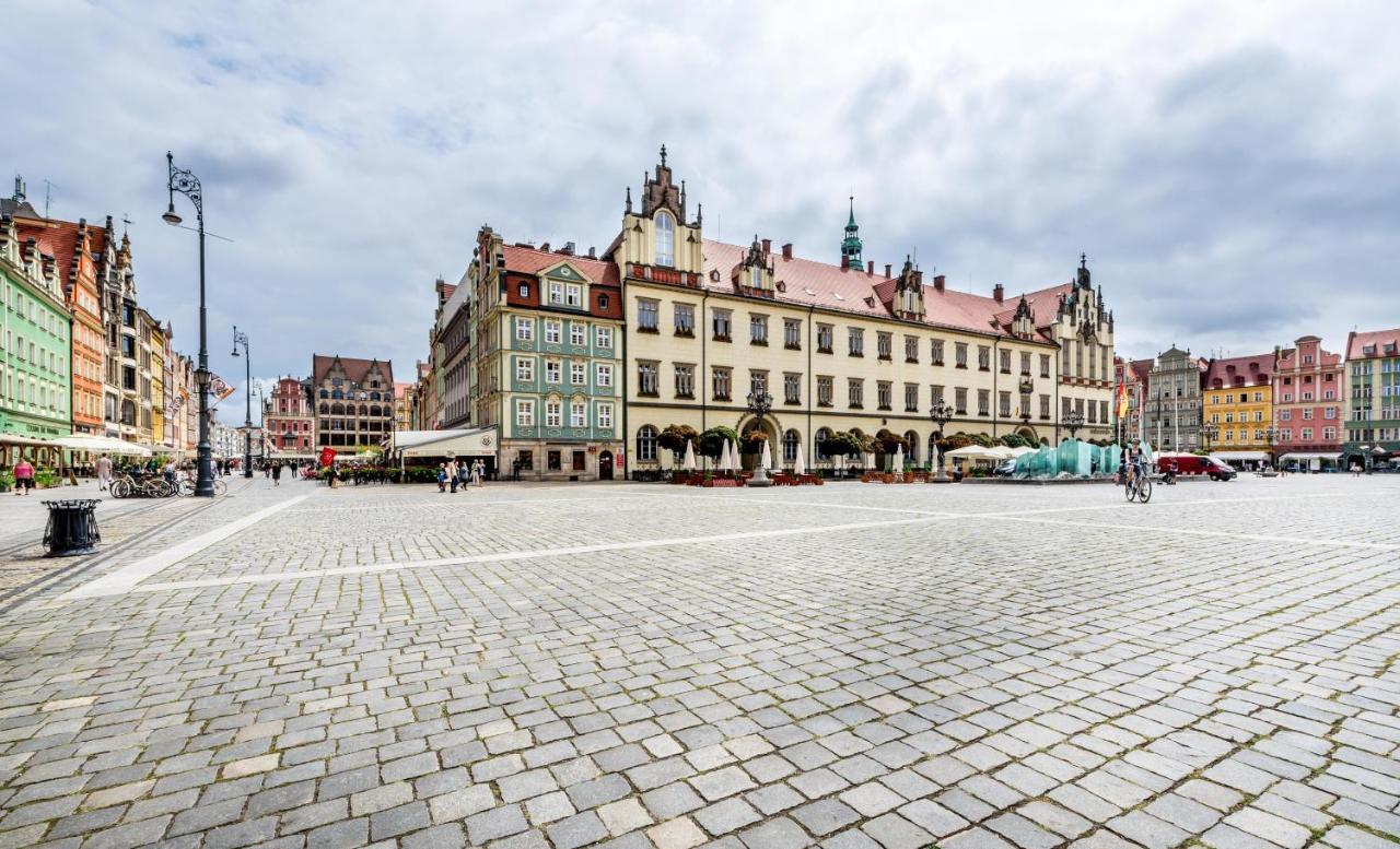 Rent Like Home - Przejscie Garncarskie 10 Wroclaw Ngoại thất bức ảnh